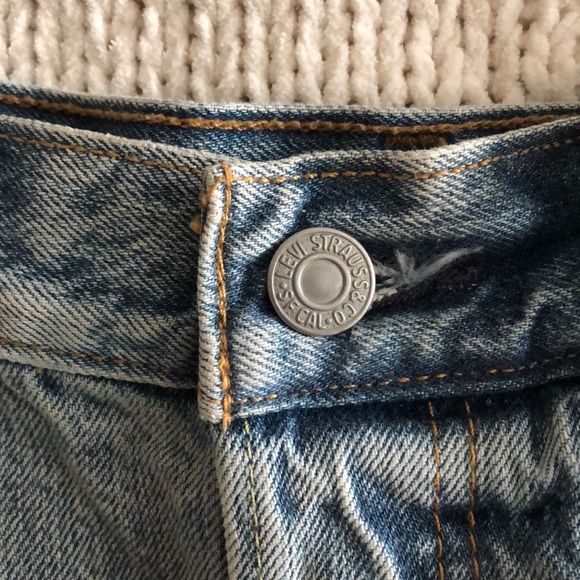 Levi’s shorts - Picture 4 of 4